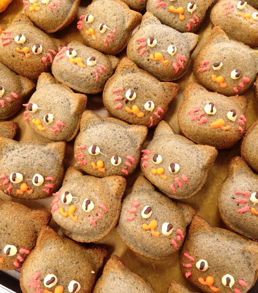 ハロウィンキャラクターケーキ（黒猫）