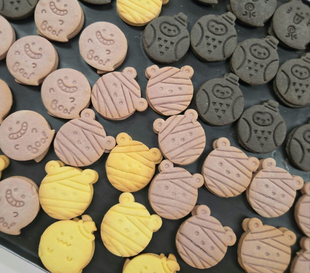 ハロウィンチョコサンドクッキー
